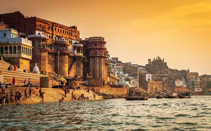 india-top-attractions-varanasi.jpg