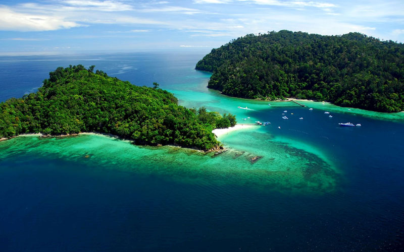 The-strangest-island-in-the-world-in-Malaysia.jpg